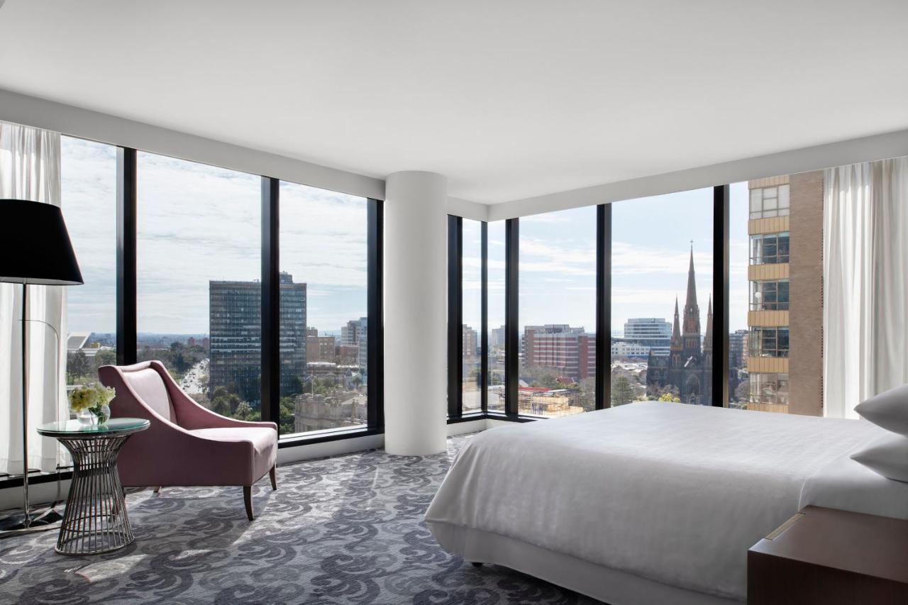 Sheraton Melbourne Hotel Exterior foto A bedroom at The Westin